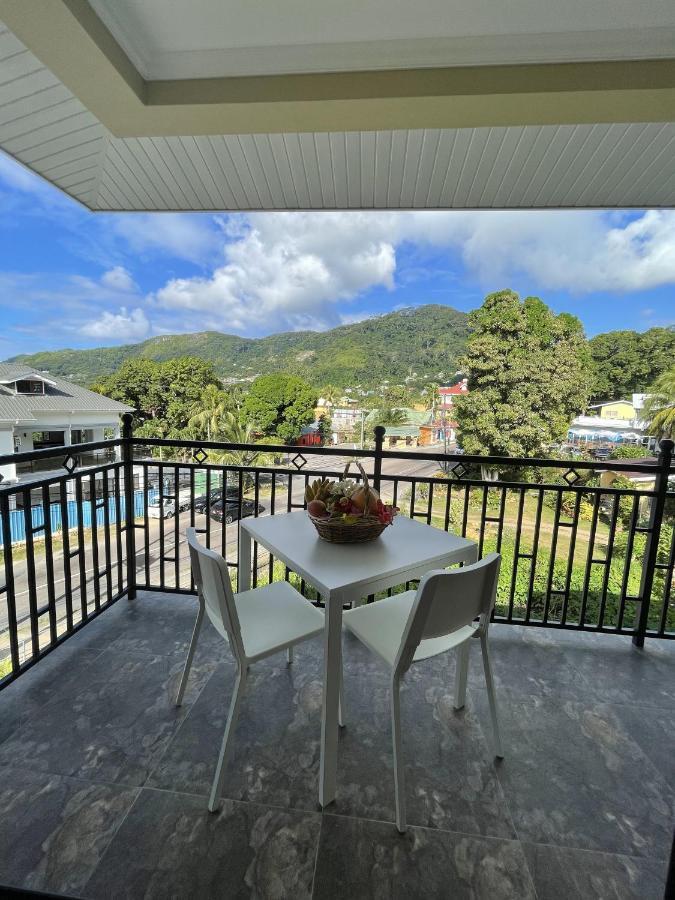 B Holiday Apartments Beau Vallon  Extérieur photo