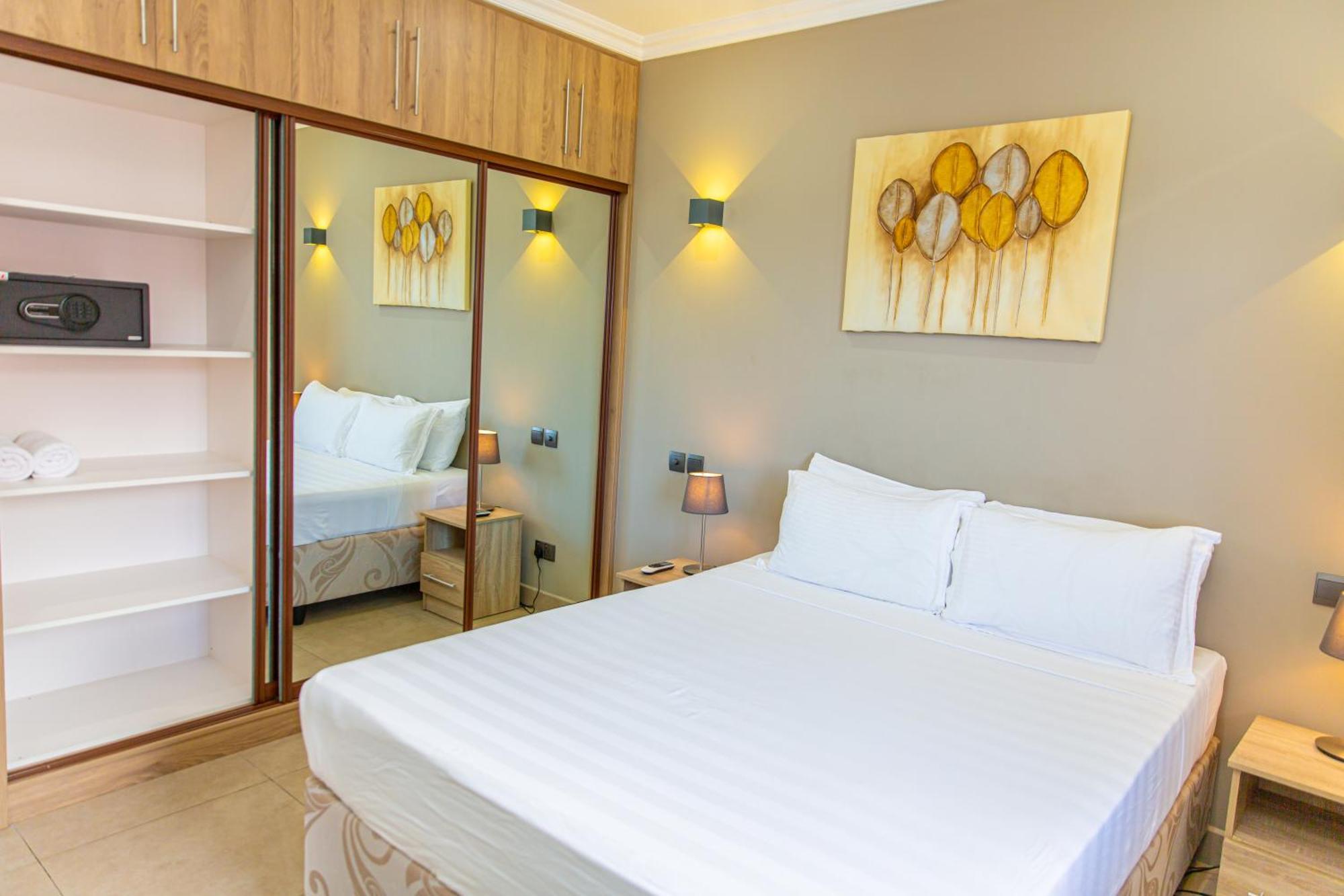 B Holiday Apartments Beau Vallon  Extérieur photo